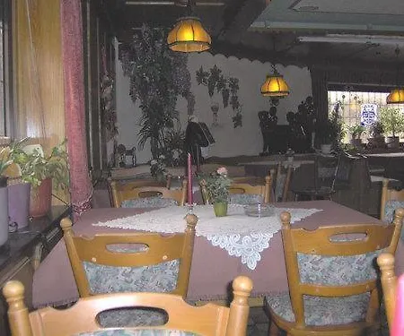 Landgasthof Deutsches Haus 2*