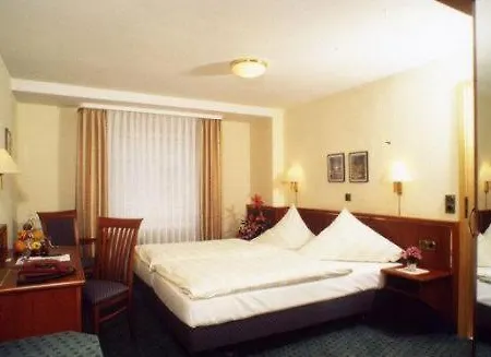 Landgasthof Deutsches Haus 2* Ulmbach