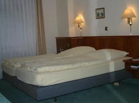 Landgasthof Deutsches Haus 2*