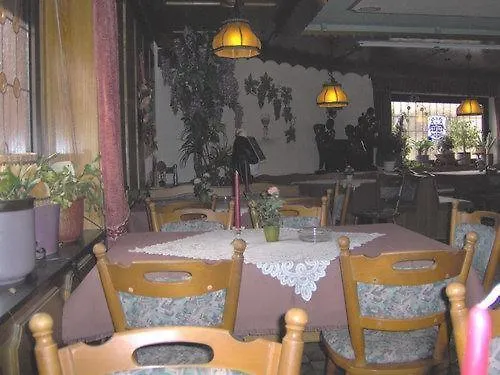 Landgasthof Deutsches Haus 2*